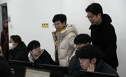 开学首日学校领导带队开展教学督导巡视